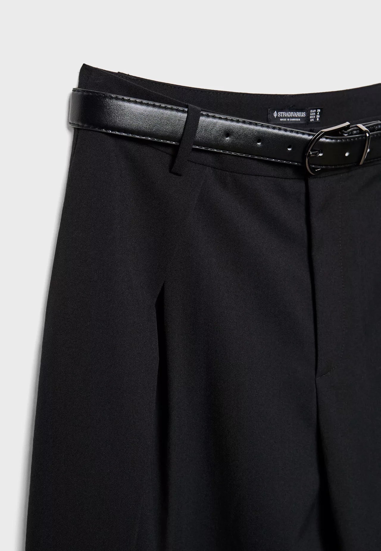 Maxi Dart Black Pleated Pants