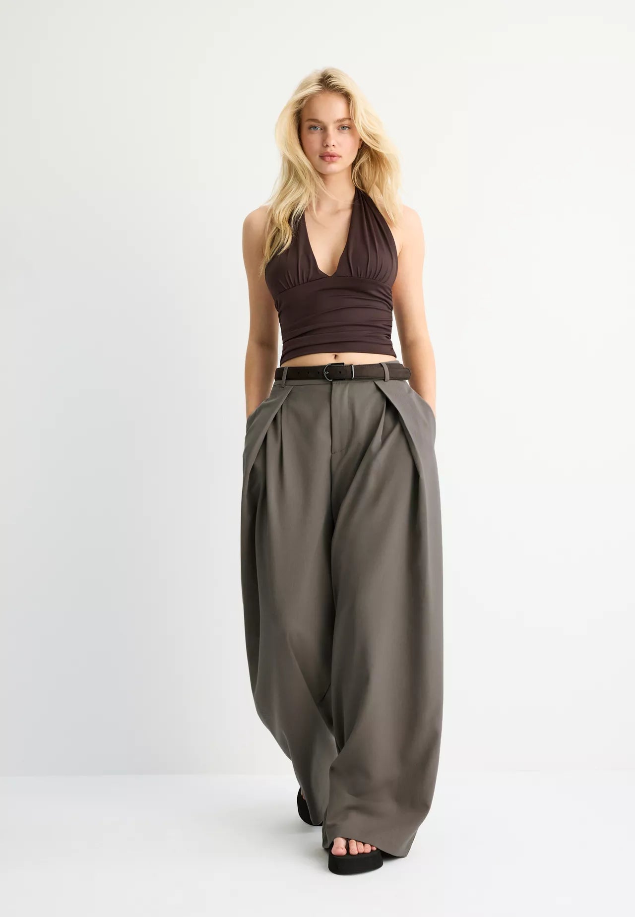 Maxi Dart Brown Pleated Pants