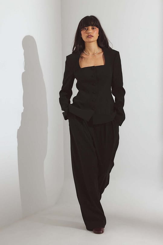 Wide-Leg Black Pleated Pants