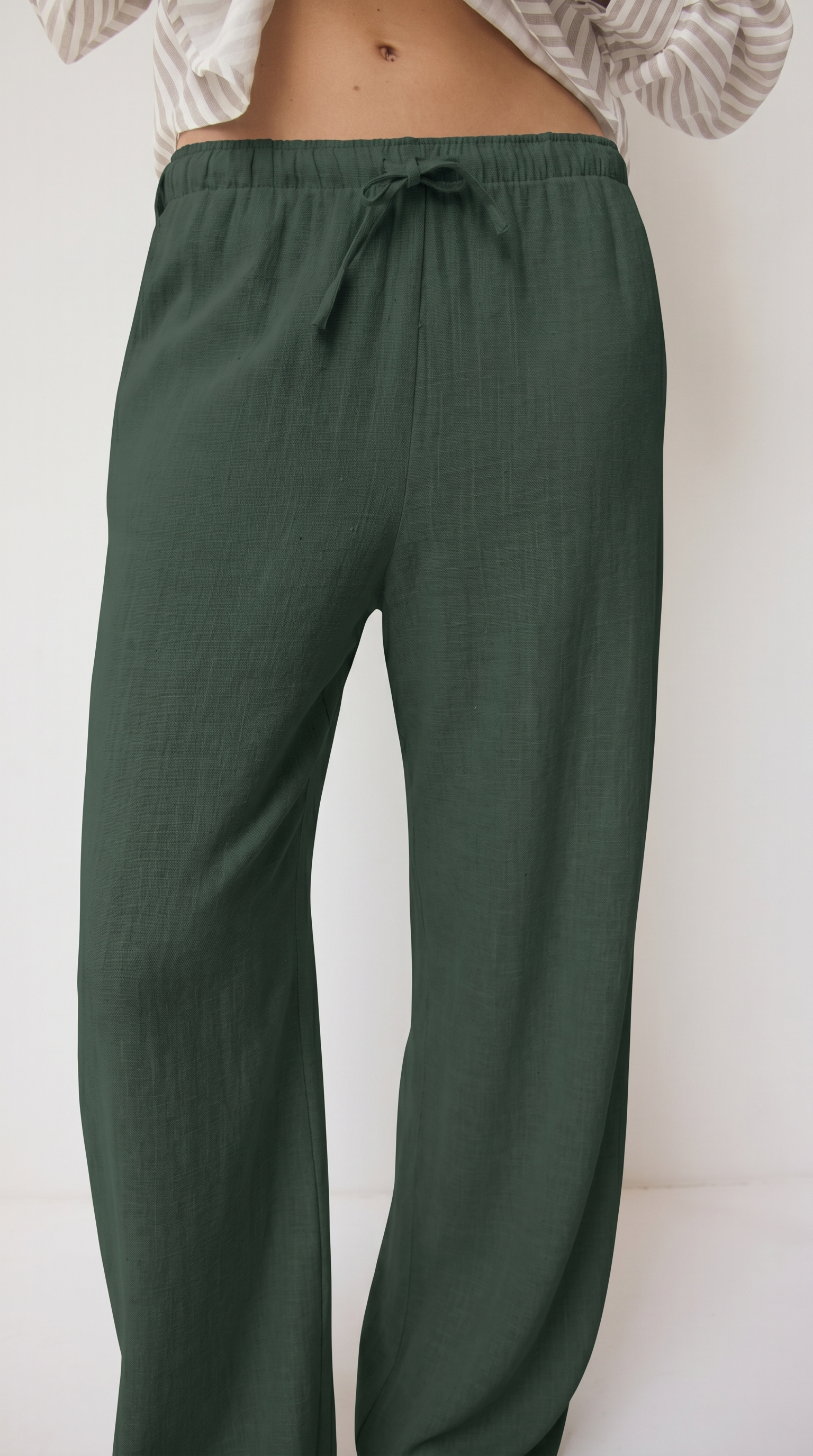 Straight-Leg Green Linen Pant