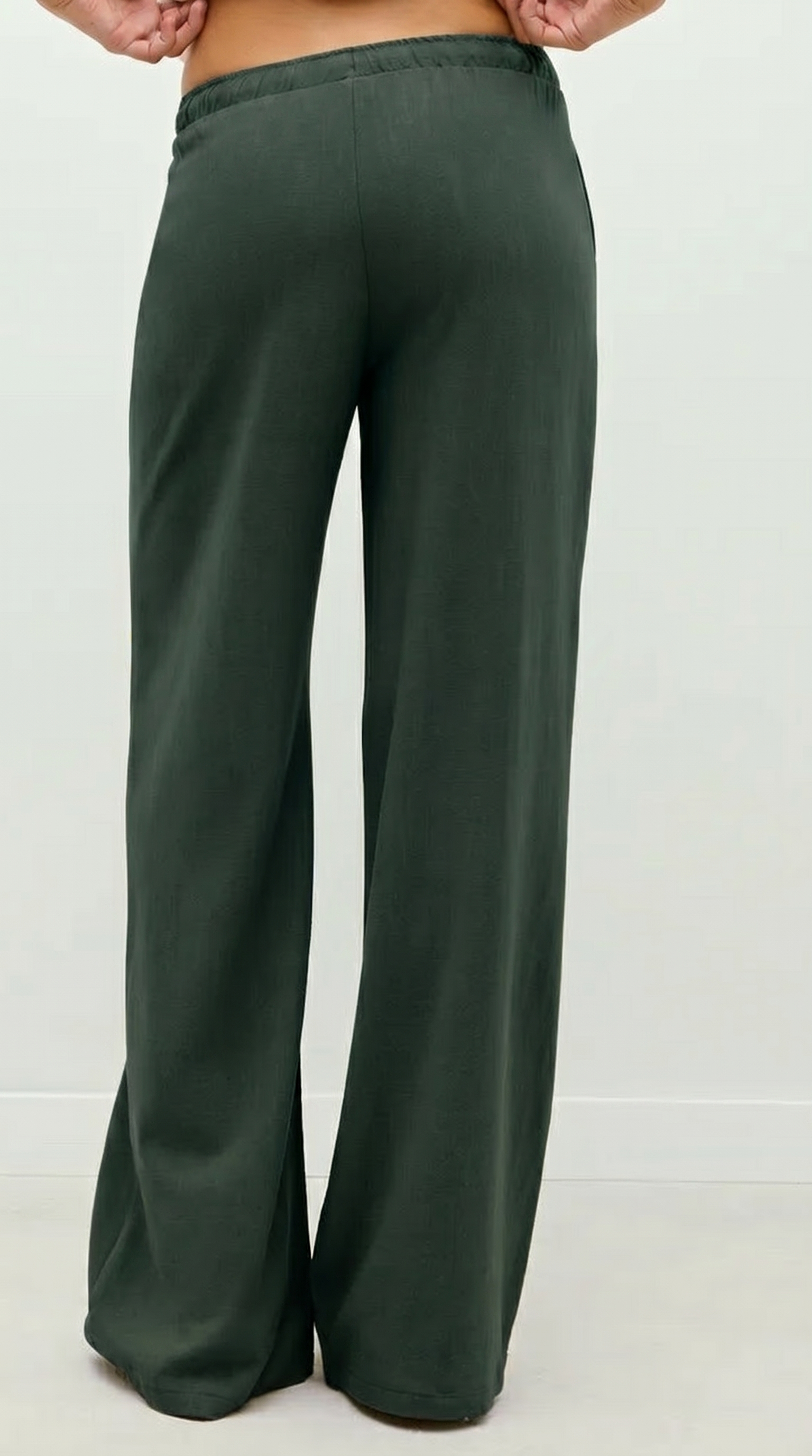 Straight-Leg Green Linen Pant